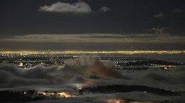 Melbourne Night View from Dandenong Bonzaview B&B